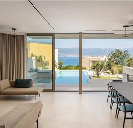 4 Bedroom Luxury Villa with Heated Pool and boat mooring, Ciovo near Trogir – Sleeps 8